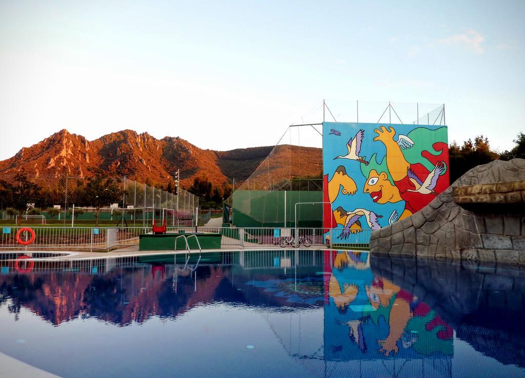 Camping Iratxe Ciudad De Vacaciones 에이귀 외부 사진