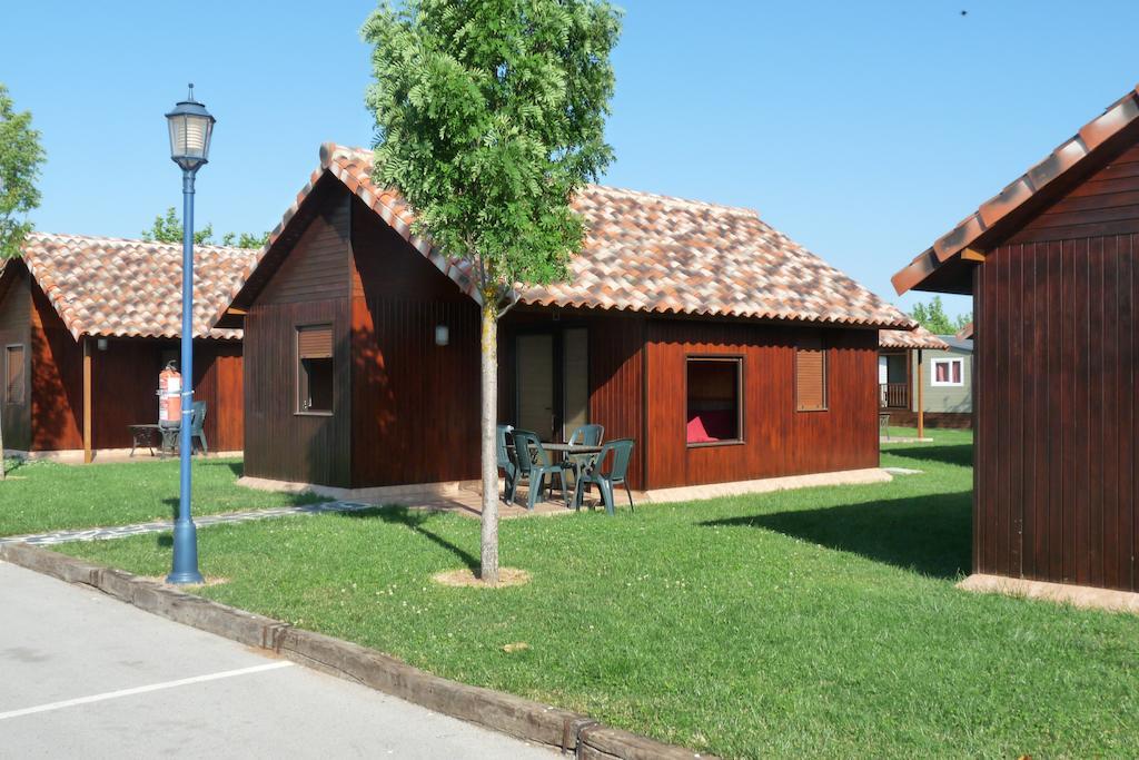 Camping Iratxe Ciudad De Vacaciones 에이귀 외부 사진